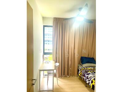 For Rent - Parc Life