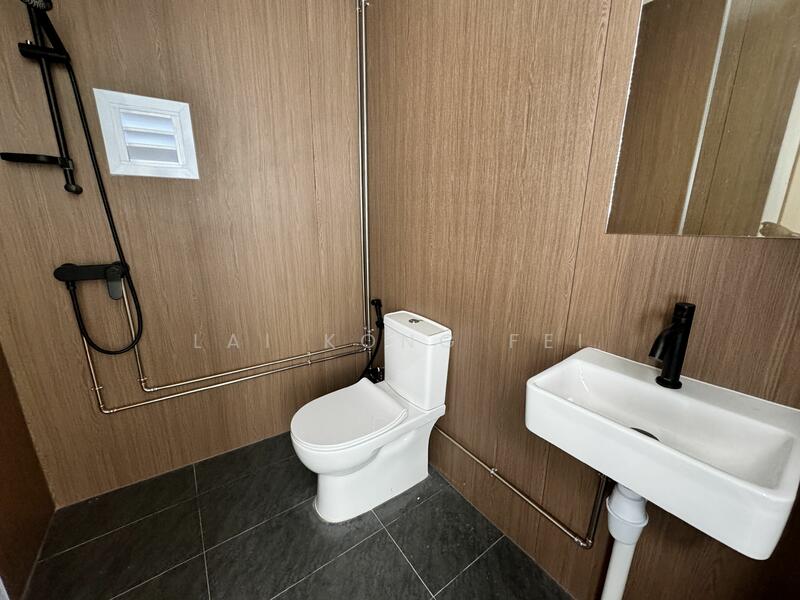 For Rent - Walk-Up Unit for Staff Lodging and Co-Living Near Aljunied MRT Station