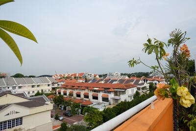 For Sale - Eastwood Centre