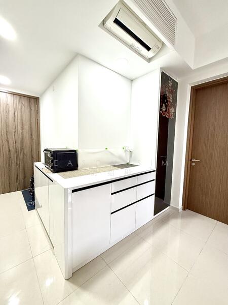 For Rent - Parc Botannia