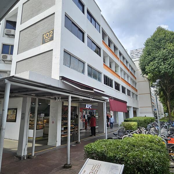 Blk 102 shop conveniently at door step