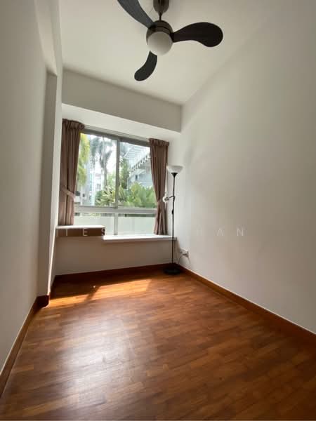 The Stellar, 18A West Coast Road, 3 Bedrooms, 1,001 sqft, Condominium For Sale, by Tessa Chan, 60159603 - PropertyGuru.com.sg
