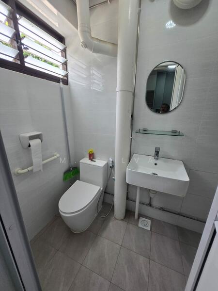 For Rent - 246 Bangkit Road