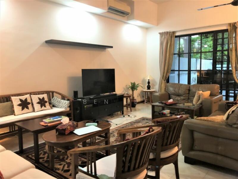 For Rent - clementi road D05 cheap terrace house 4 bedroom rent