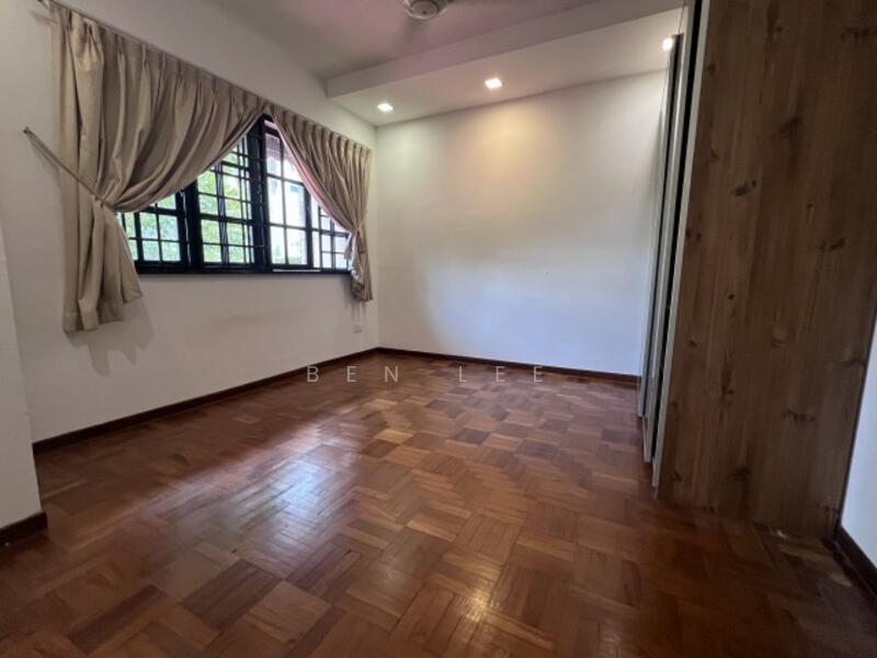 For Rent - clementi road D05 cheap terrace house 4 bedroom rent