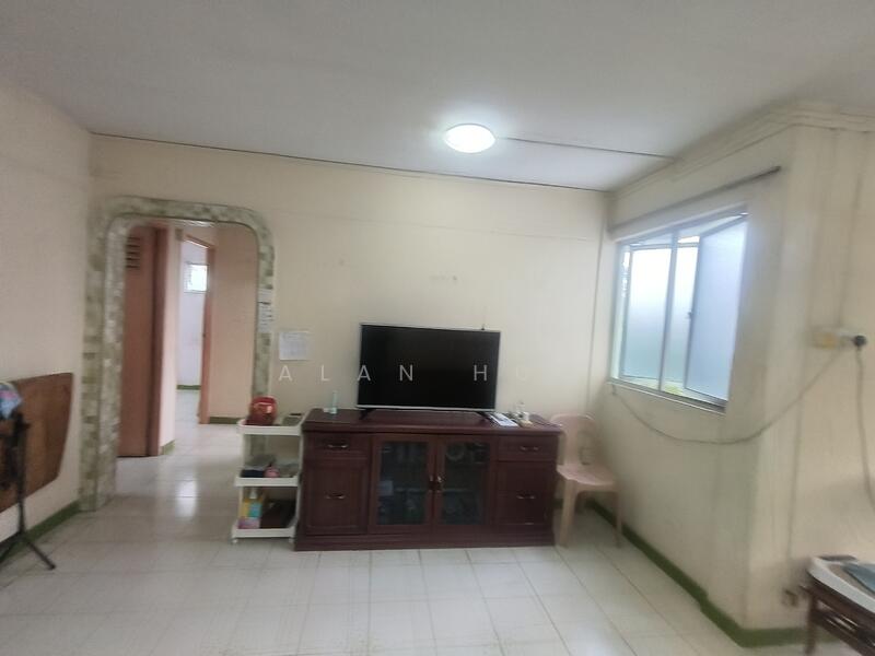 For Sale - 102 Woodlands Street 13