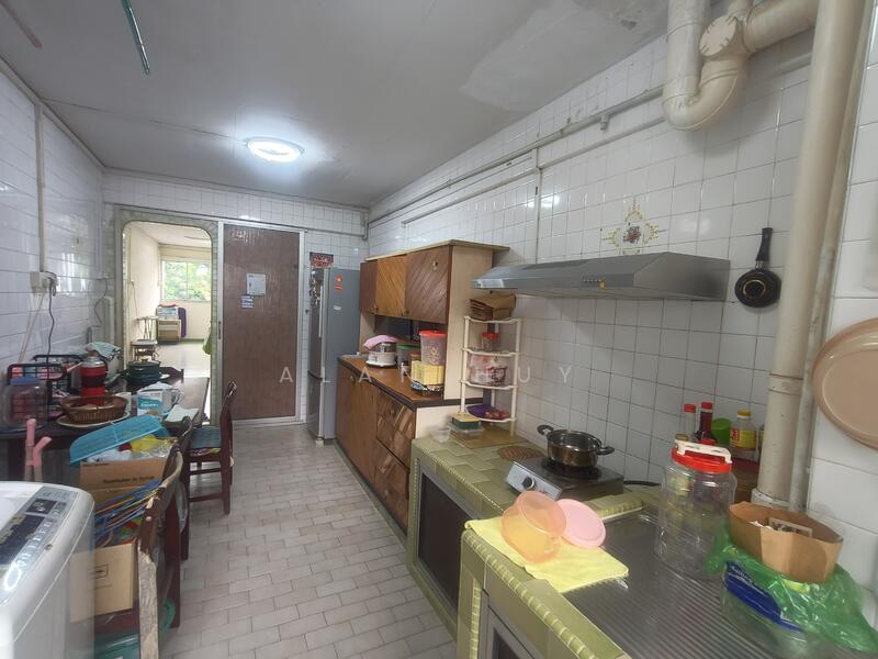 For Sale - 102 Woodlands Street 13