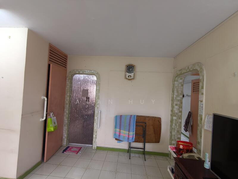 For Sale - 102 Woodlands Street 13