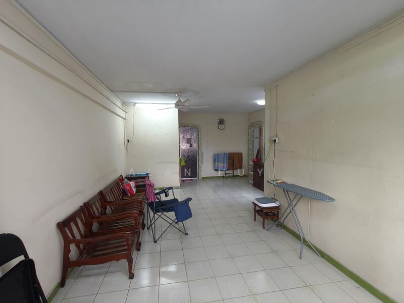 For Sale - 102 Woodlands Street 13