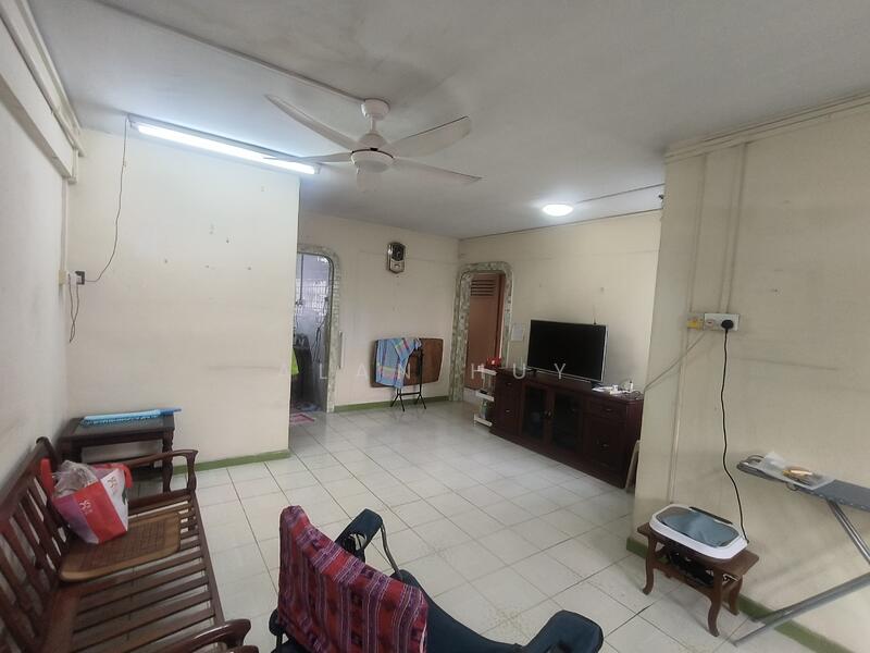 For Sale - 102 Woodlands Street 13