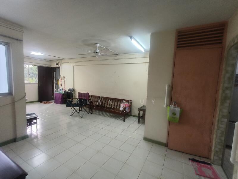 102 Woodlands Street 13 HDB Flat For Sale at S$ 499,000 | PropertyGuru Singapore
