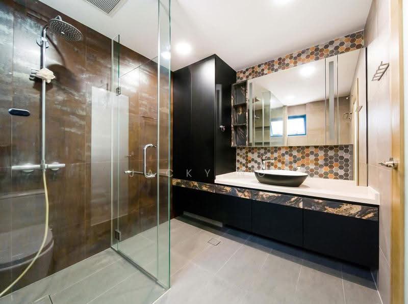 Dormer Park, 51 Jervois Road, Tanglin / Holland / Bukit Timah, 3 Bedrooms, 1,658 sqft, Condominium For Sale, by Jacky Ng, 60159811 - Bathroom - PropertyGuru.com.sg