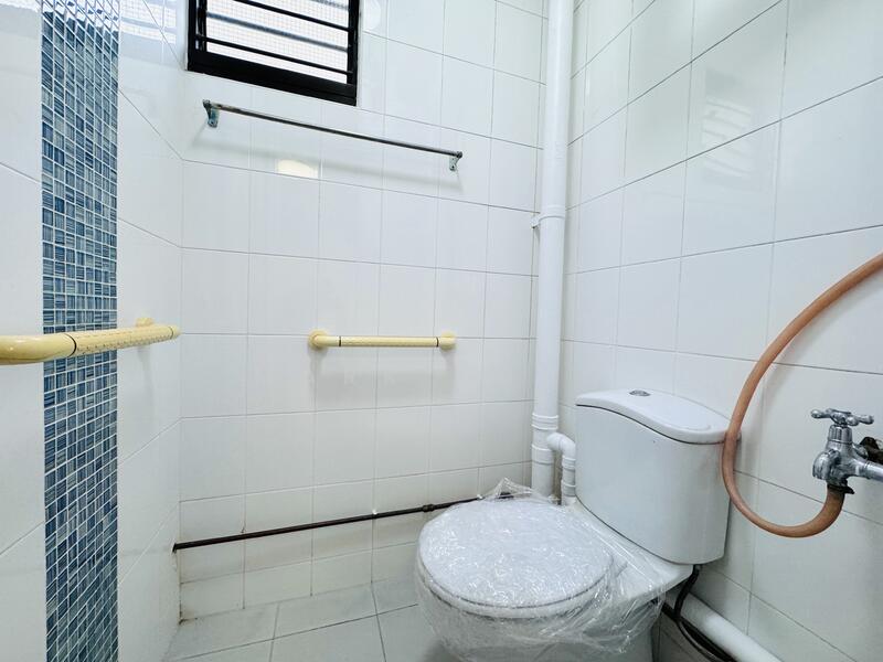 For Sale - 504 Bukit Batok Street 52