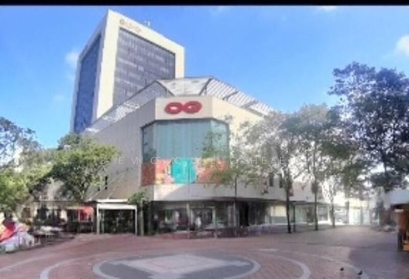 ALBERT SHOPPING AREA