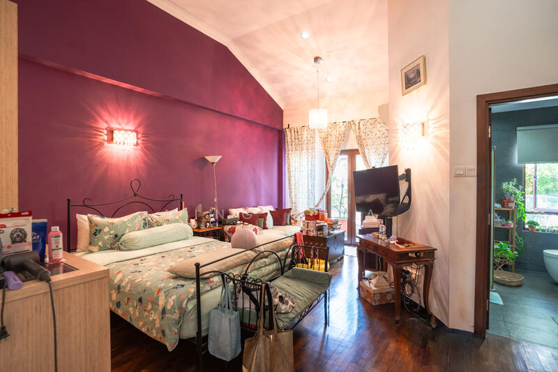 Locale ! 5mins Siglap V ! 2.5 Stry ! Provision for Lift Terraced House For Sale at S$ 4,880,000 | PropertyGuru Singapore