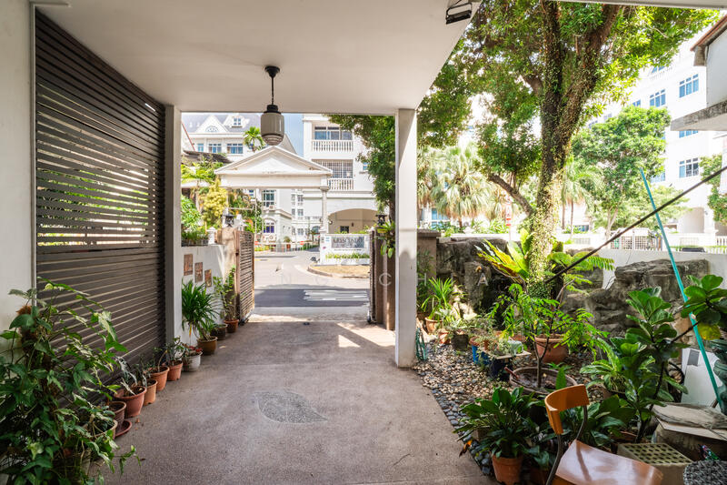 Locale ! 5mins Siglap V ! 2.5 Stry ! Provision for Lift Terraced House For Sale at S$ 4,880,000 | PropertyGuru Singapore