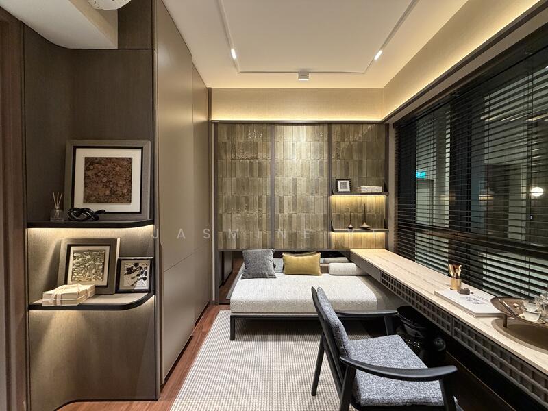 For Sale - THE ROBERTSON OPUS