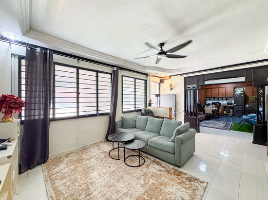 434 Choa Chu Kang Avenue HDB Flat For Sale at S$ 580,000