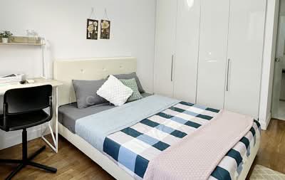 For Rent - The Centris