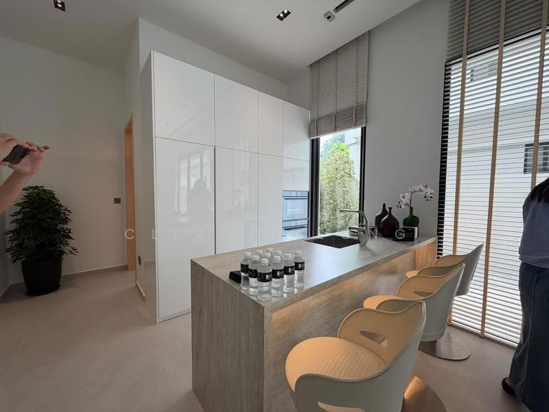 Siglap Road, East Coast / Marine Parade, 5 Bedrooms, 9,280 sqft, Detached House For Sale, by Clive Cheong, 60160067 - Kitchen - PropertyGuru.com.sg
