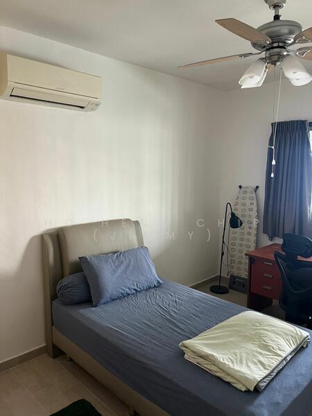 For Rent - 802 Tampines Avenue 4