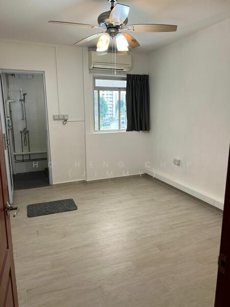 For Rent - 802 Tampines Avenue 4