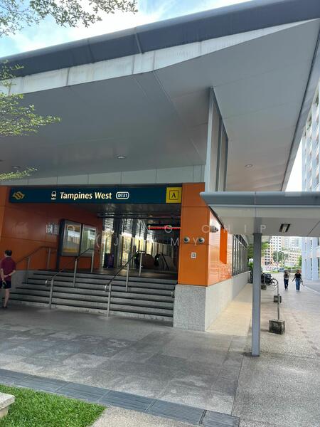 For Rent - 802 Tampines Avenue 4