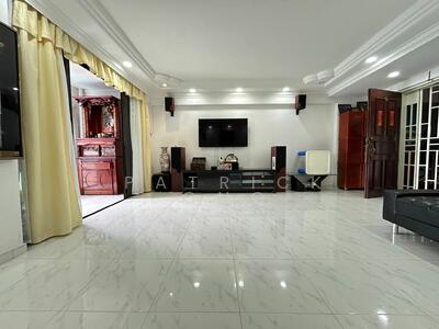 For Sale - 966 Hougang Avenue 9