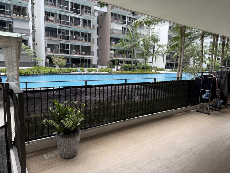 Spacious Patio