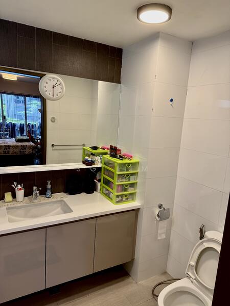 En suite bathroom