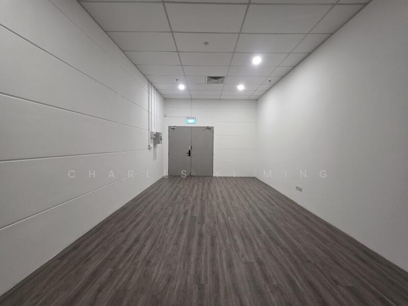 ⭐️ CHEAP OFFICE RENTAL, , 330 sqft, Light Industrial (B1) For Rent, by Charles Yi Ming, 60160288 - CommercialGuru.com.sg