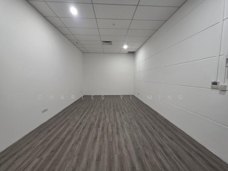 ⭐️ CHEAP OFFICE RENTAL, , 330 sqft, Light Industrial (B1) For Rent, by Charles Yi Ming, 60160288 - CommercialGuru.com.sg