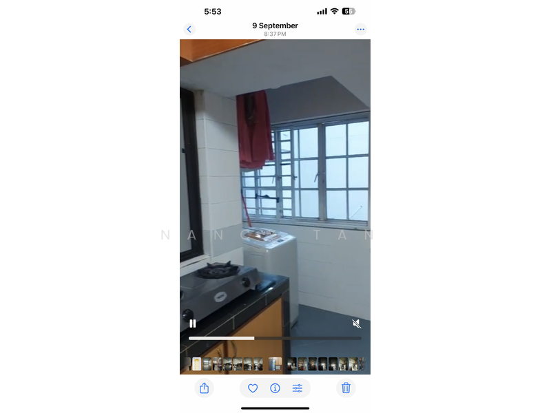 640 Choa Chu Kang Street 64 HDB Flat For Sale at S$ 670,000 | PropertyGuru Singapore - Kitchen