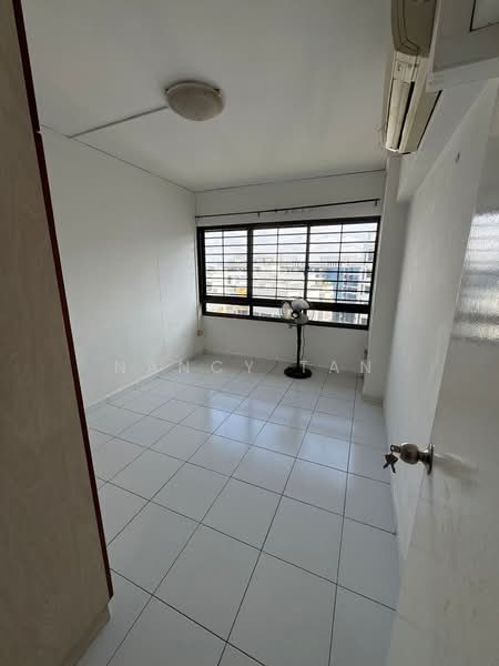 640 Choa Chu Kang Street 64 HDB Flat For Sale at S$ 638,000 | PropertyGuru Singapore - Interior