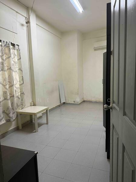Spacious bedroom with aircon