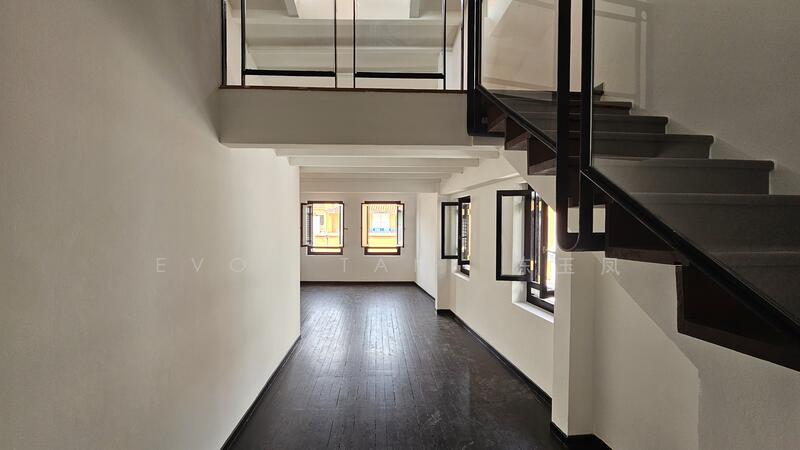 ✨ Level 2 w Attic & Terrace | Jln Pisang Shophouse, Jalan Pisang | North Bridge Road | Haji Lane, 1,137 sqft, Shop / Shophouse For Rent, by Evon Tan 陈玉凤, 60160375 - Corridor - CommercialGuru.com.sg