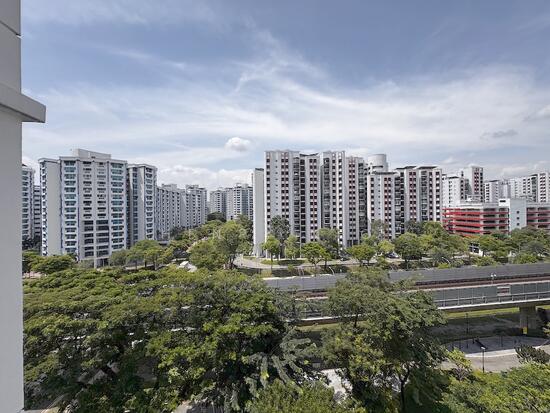 For Sale - 335 Sembawang Close