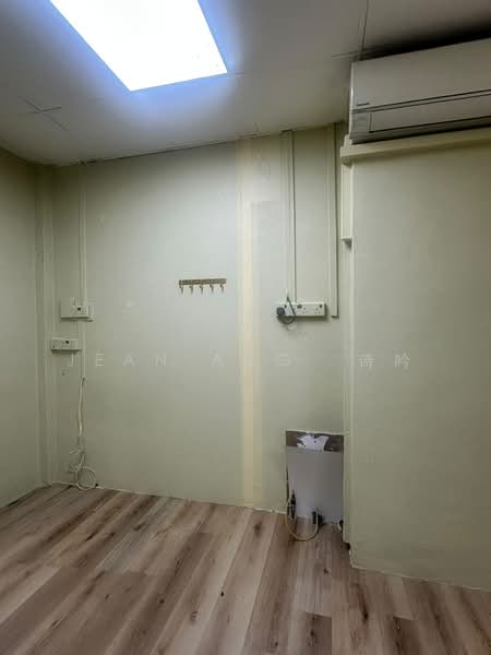 342 Jurong East st 31, , 300 sqft, Shop / Shophouse For Sale, by Jean Ang  诗吟, 60160634 - Interior - CommercialGuru.com.sg