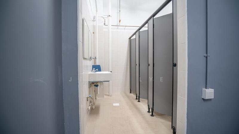 462 Tagore Lane, Mandai / Upper Thomson, 100 sqft, Dormitory For Rent, by Jessie Lye, 60160718 - Bathroom - CommercialGuru.com.sg