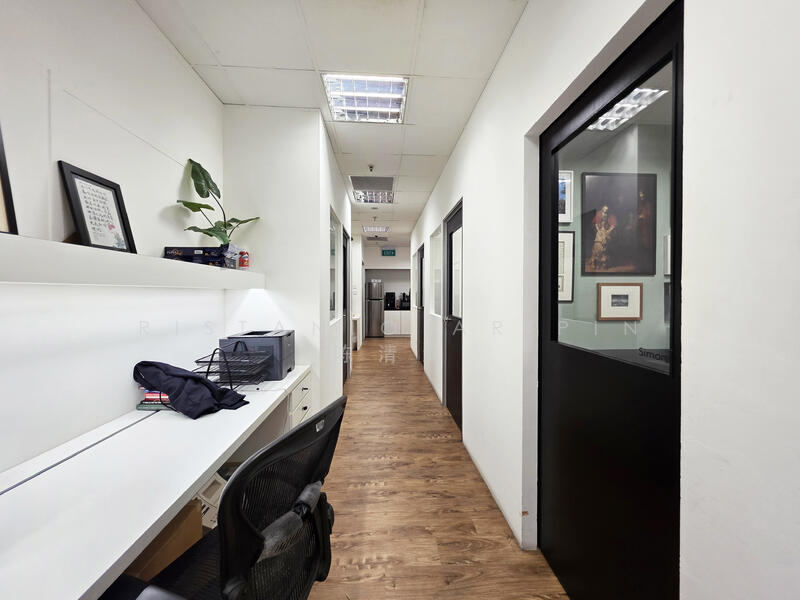 Furama City Centre, 60 Eu Tong Sen Street, 1,184 sqft, Office For Sale, by Ristanio Aripin 陈清海, 60160789 - CommercialGuru.com.sg