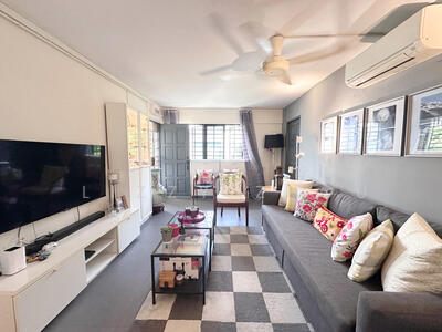 For Sale - 233 Jurong East Street 21