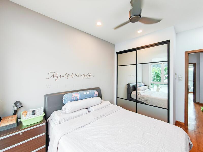 For Sale - $1,1xx PSF. 3.5 Storey Cluster House @ Lange 28, Kovan