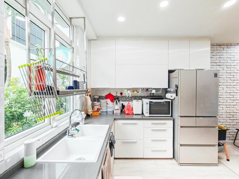 For Sale - $1,1xx PSF. 3.5 Storey Cluster House @ Lange 28, Kovan