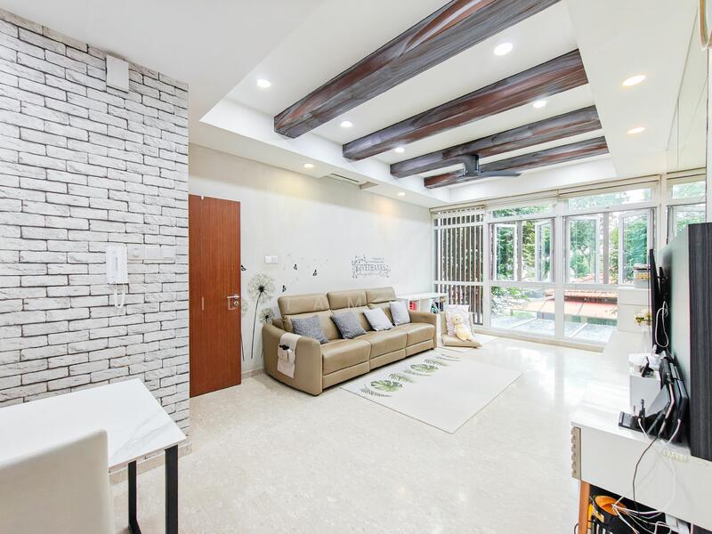 For Sale - $1,1xx PSF. 3.5 Storey Cluster House @ Lange 28, Kovan