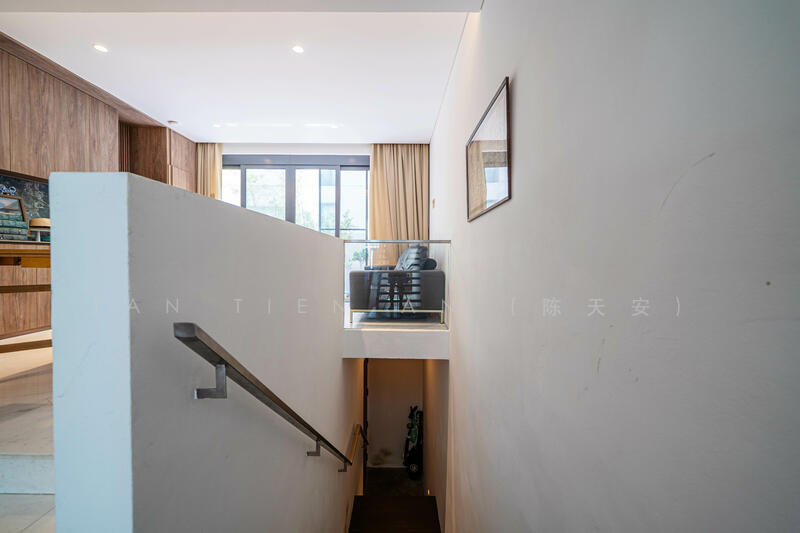 Staircase leading to Basement Carpark
