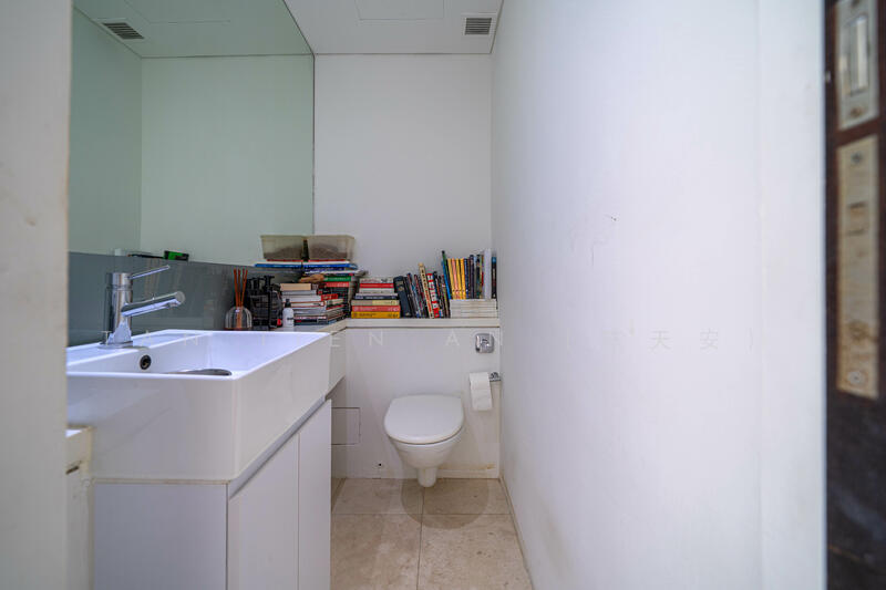 Common Bathroom