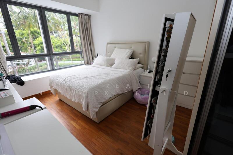 For Rent - Waterfront Isle
