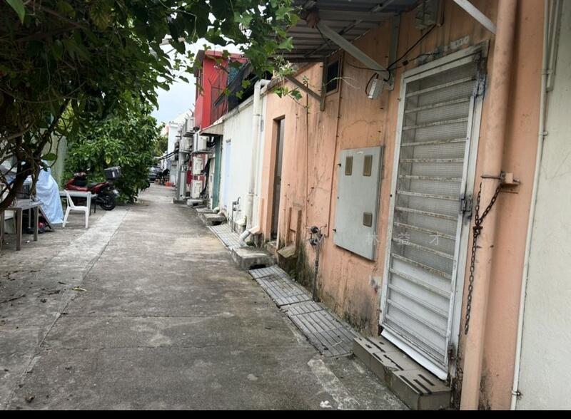 Tanjong Katong Road Facing Shop, Minutes Walk to Tanjong Katong MRT Station, Tanjong Katong Road, 1,386 sqft, Shop / Shophouse For Rent, by Micah Lim 林益才, 60161010 - Exterior - CommercialGuru.com.sg