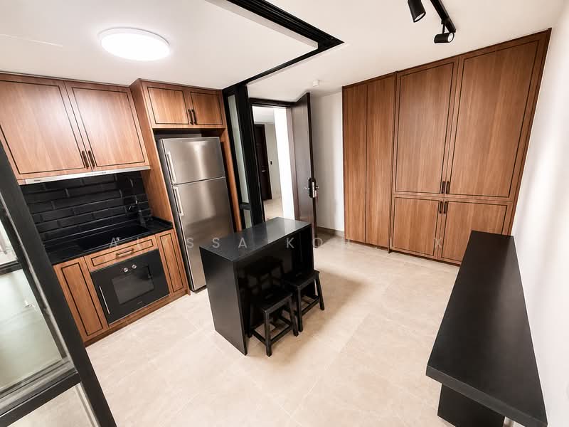 Mayfair Modern, 2 Rifle Range Road, 3 Bedrooms, 1,205 sqft, Condominium For Sale, by Alyssa Koh L X, 60161016 - Kitchen - PropertyGuru.com.sg