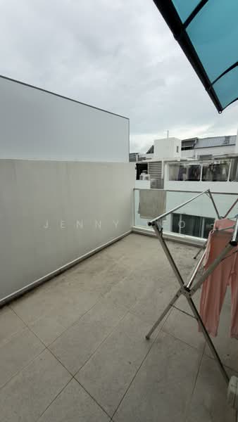 Rich Residence, 27 Richards Avenue, 5 Bedrooms, 4,445 sqft, Cluster House For Sale, by Jenny YEO, 60161137 - Balcony - PropertyGuru.com.sg